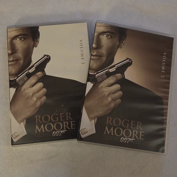 DVDs - Roger Moore 007 Collection Volumes 1 & 2 - Picture 2 of 11